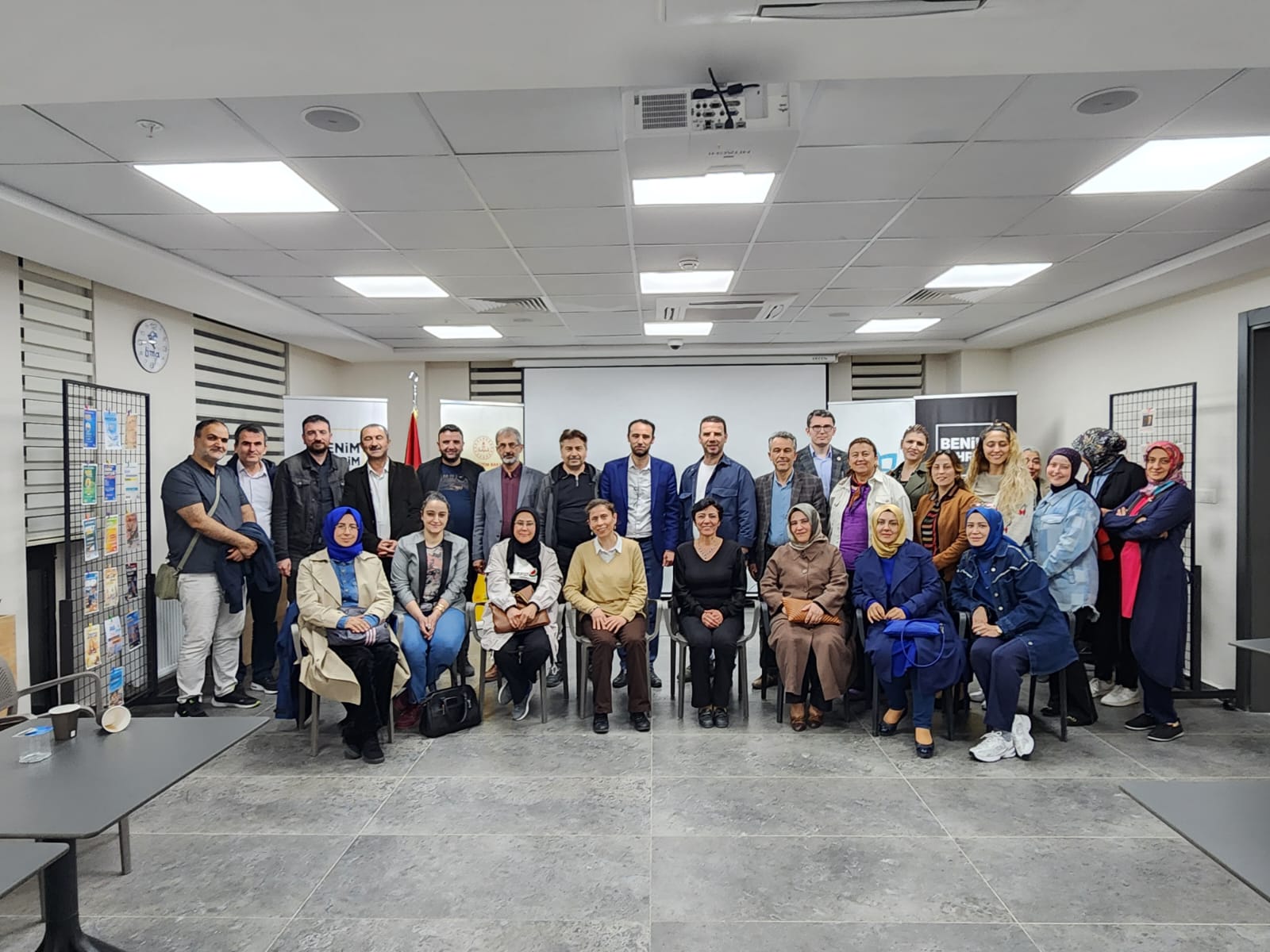 Konya Öğretmen Akademileri'nde dersler sürüyor