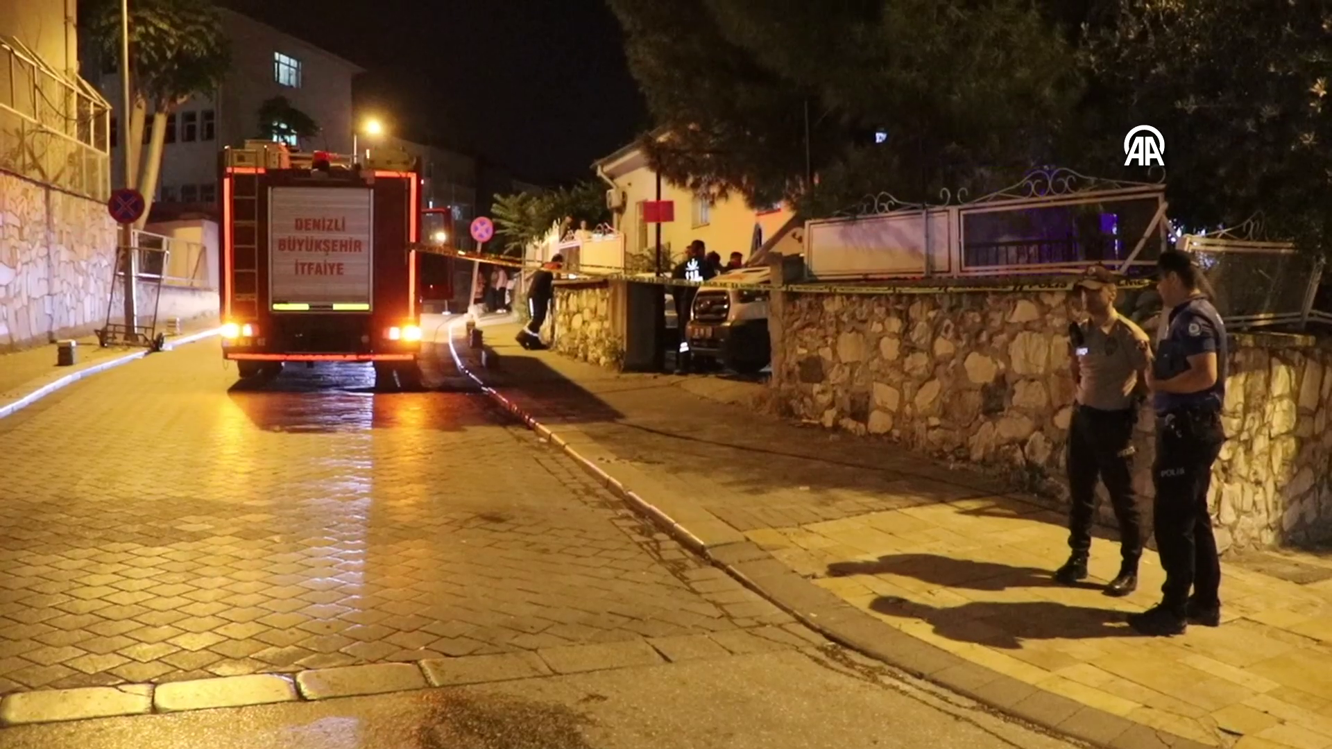 Ambulanstaki oksijen tüpü parladı