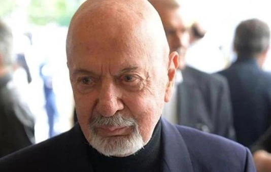 Ünlü sunucu hayatını kaybetti