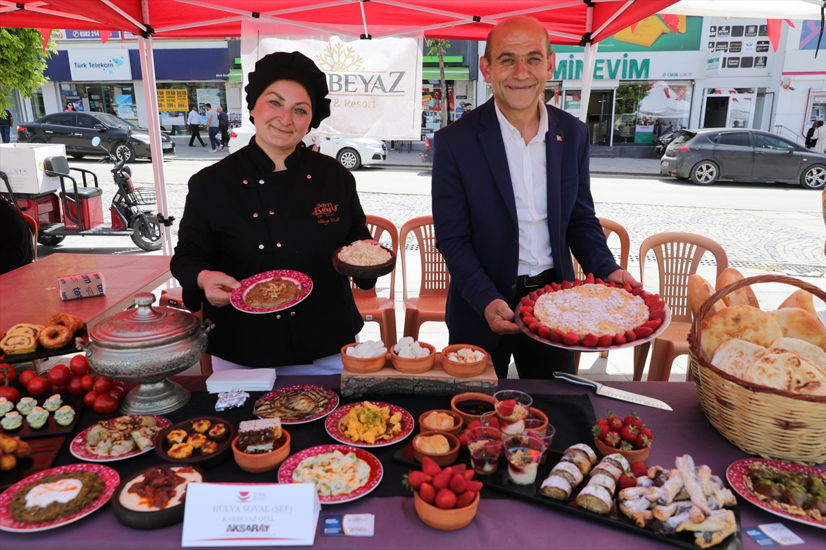 Aksaray'da yöresel lezzetler sergisi açıldı