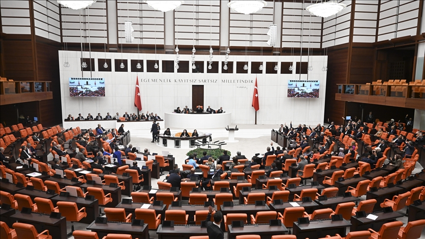 Tezkere TBMM'de kabul edildi