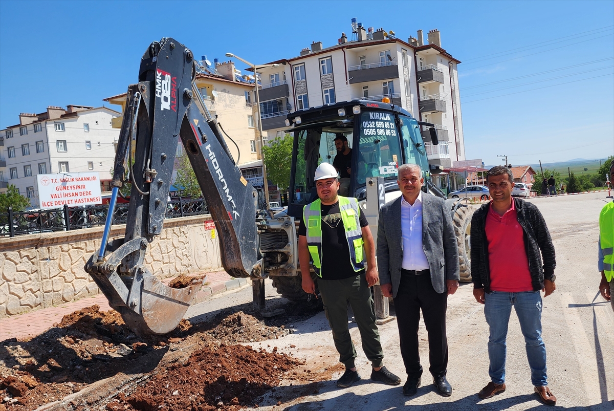 Güneysınır'da doğal gaz altyapı çalışmaları