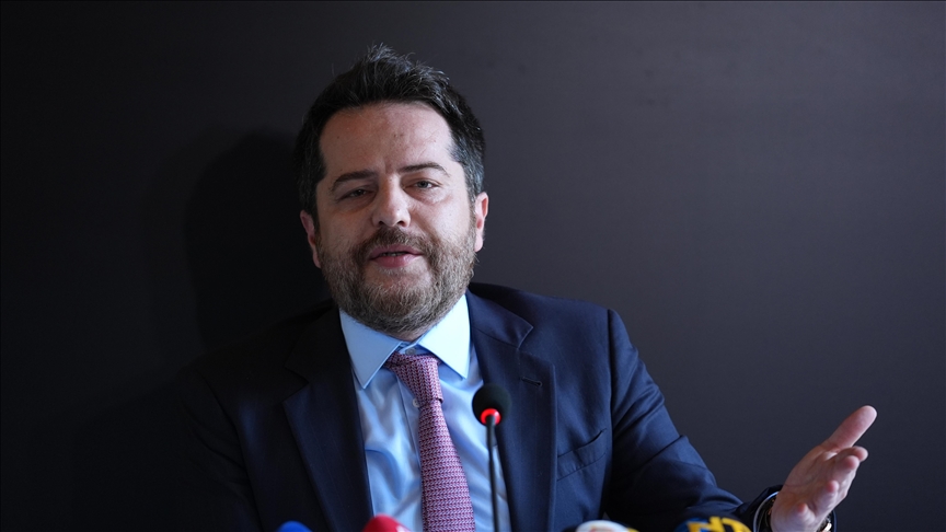 Erden Timur'un istifasını KAP'a bildirildi