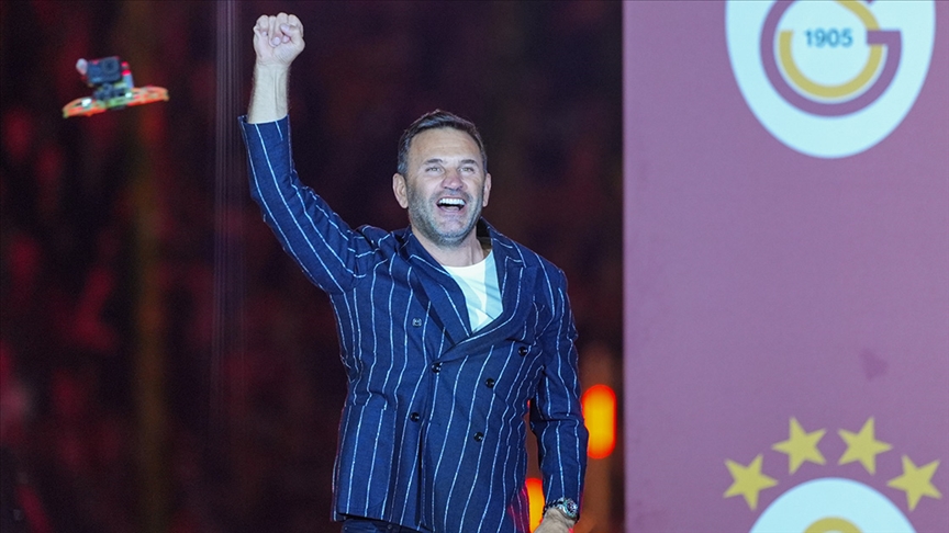 Galatasaray, Okan Buruk ile sözleşmeyi uzatıyor