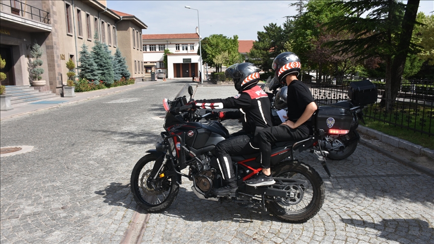 İmdadına polis ekipleri yetişti