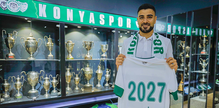 Adil Demirbağ Konyaspor'da devam