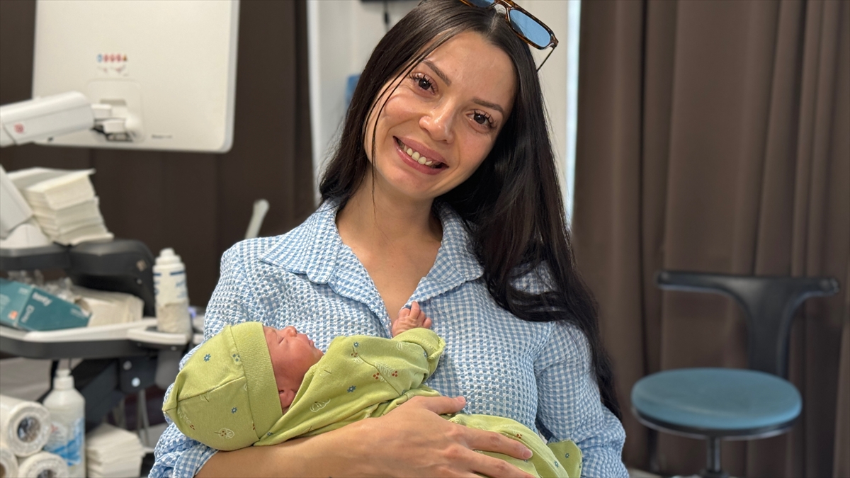 Anne karnında defalarca kan verildi