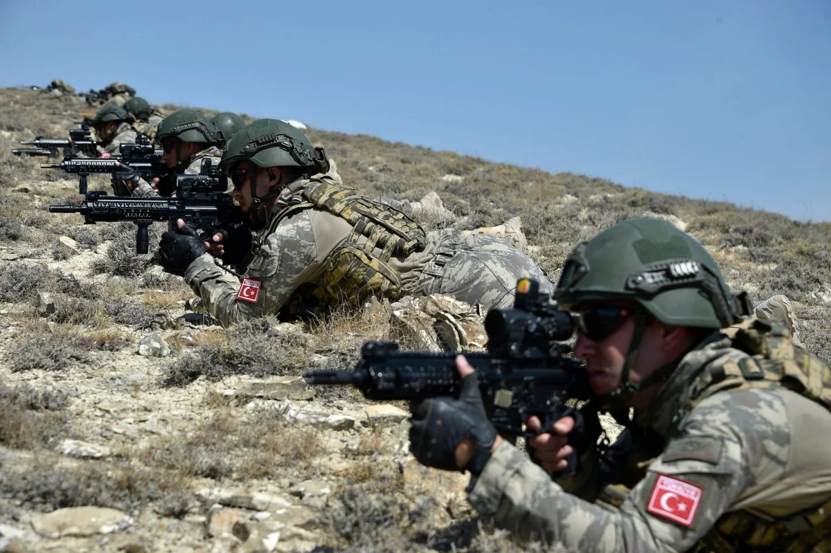 Kışlada sosyal medya yasaklanıyor