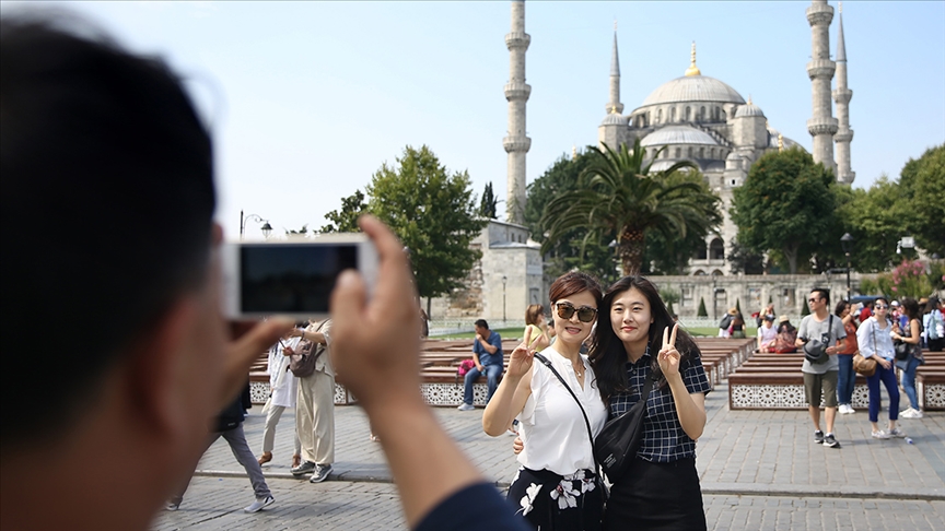 5 ayda 18 milyon turist geldi