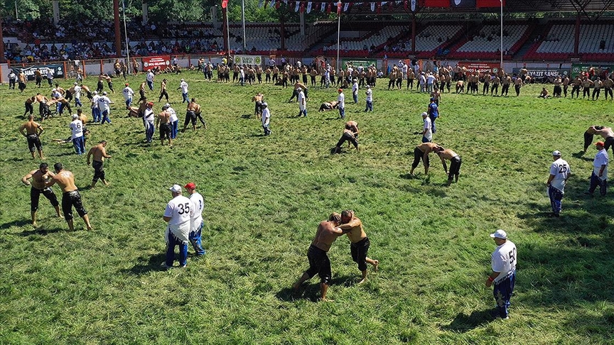Pehlivanlardan format değişikliği protestosu