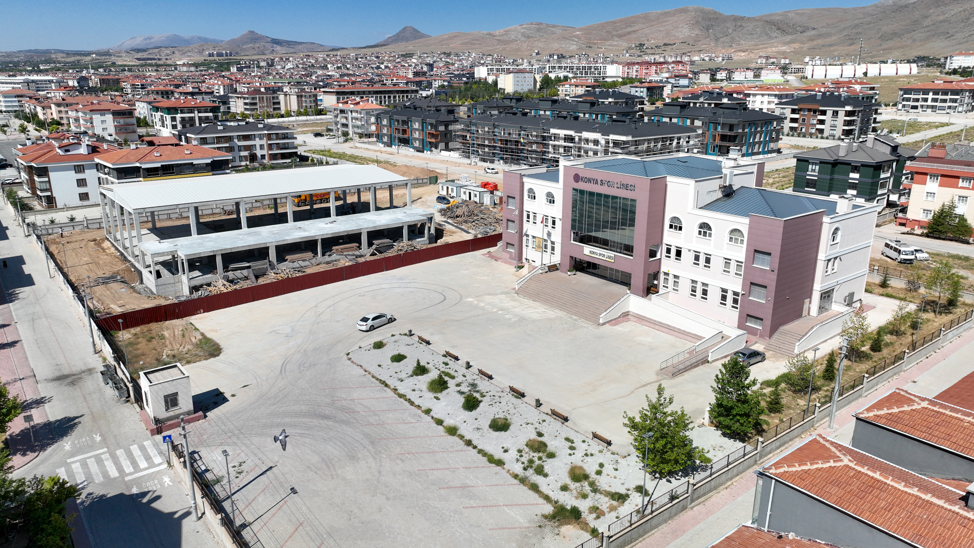 Selçuklu'da eğitim ve spora katkı