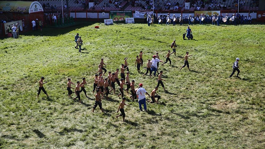 Kırkpınar'da üçüncü gün müsabakaları başladı