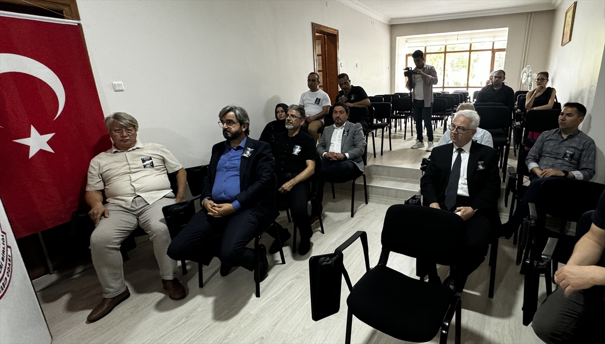 Doktor Ekrem Karakaya anıldı