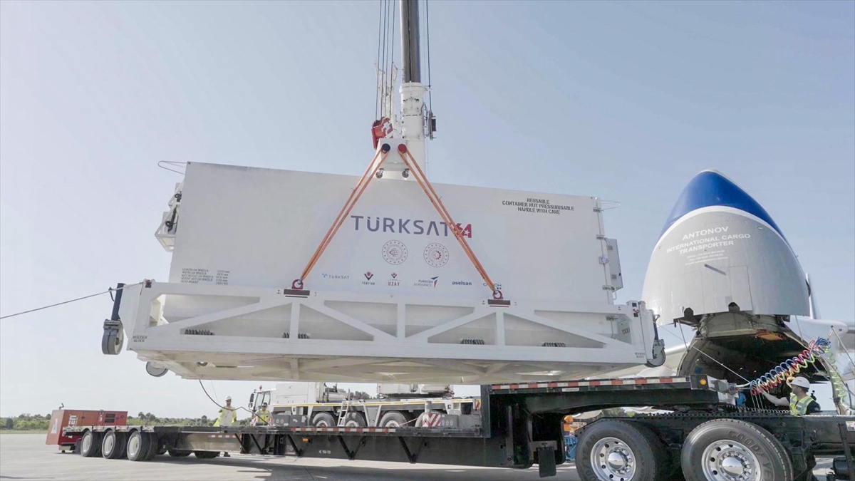 Türksat 6A uzaya fırlatılıyor