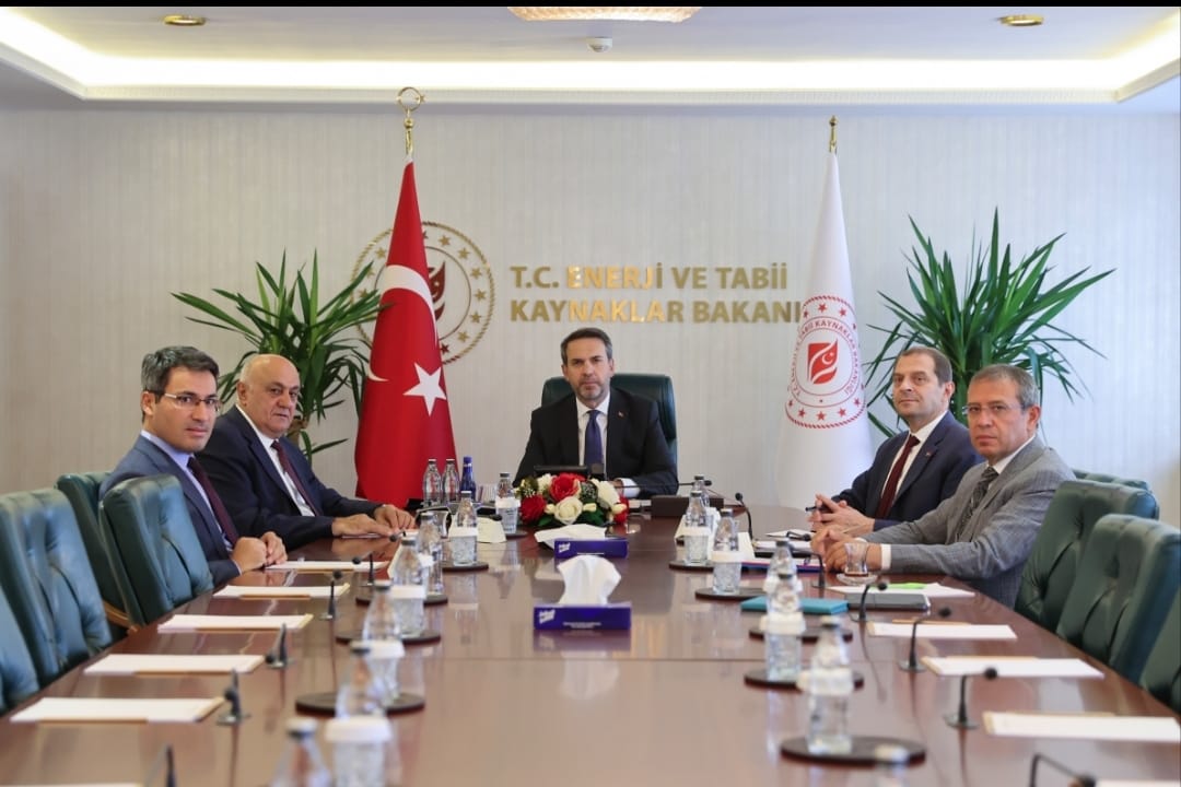 Erkoyuncu Bakan Bayraktar'la görüştü