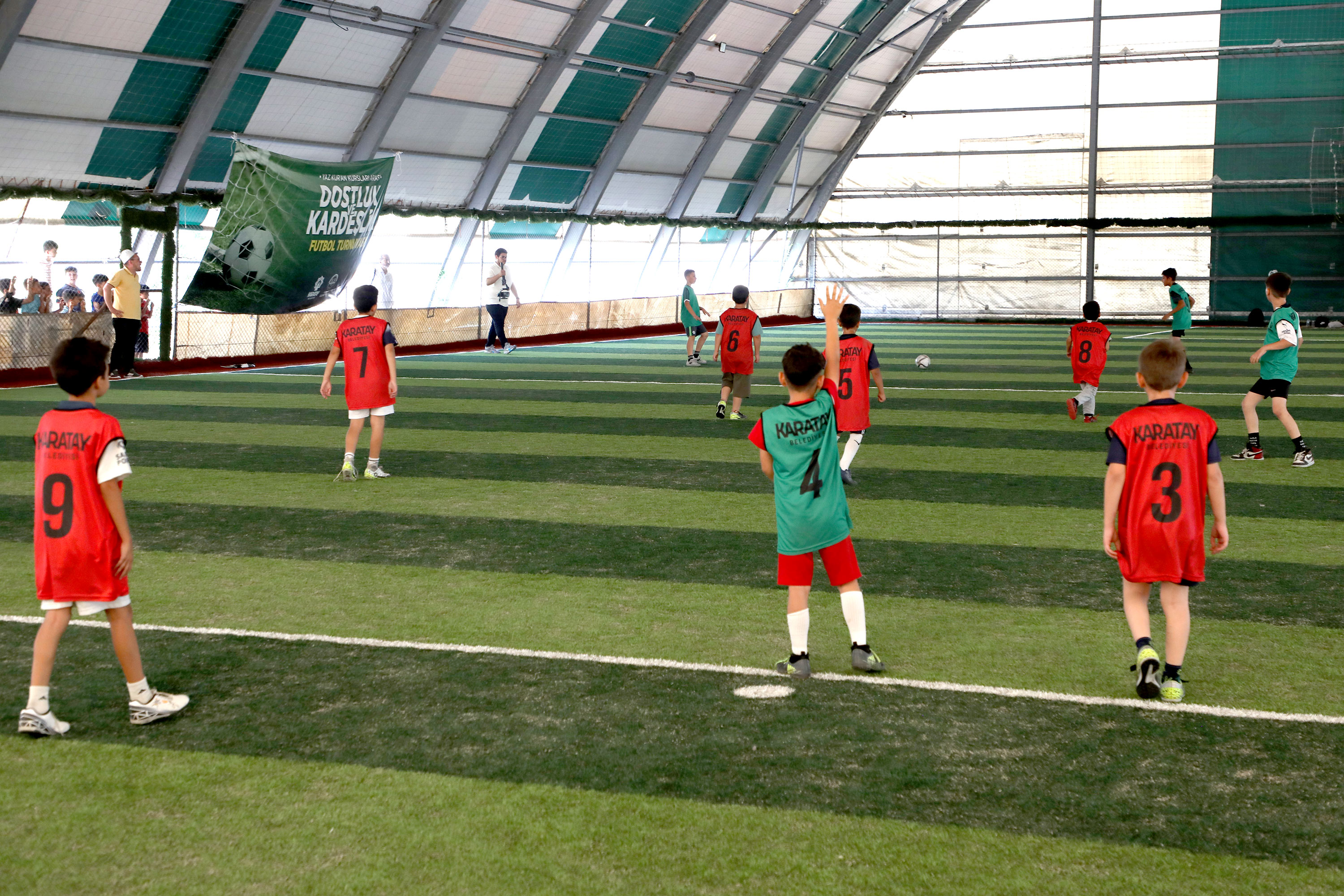 Futbol turnuvasında yarışacaklar