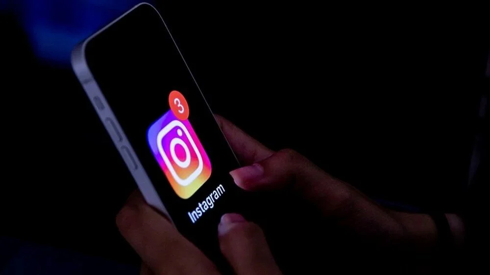 Instagram'a erişim engeli