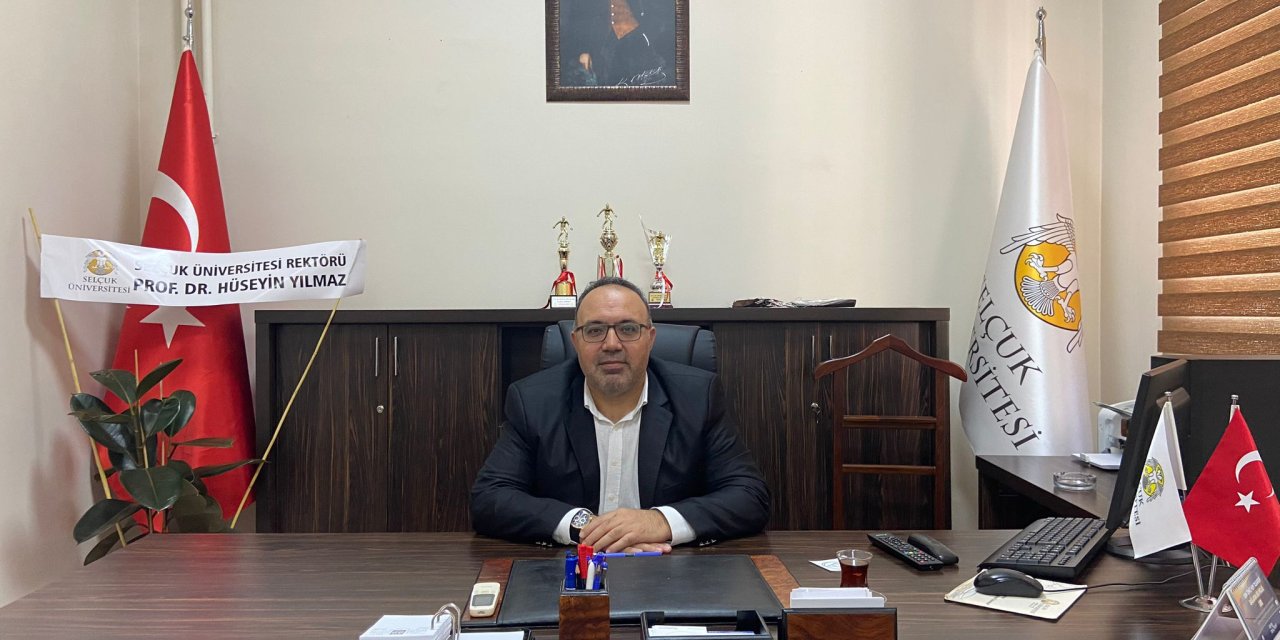 Prof. Dr. Ayhan Turizm Fakültesi'ne dekan oldu