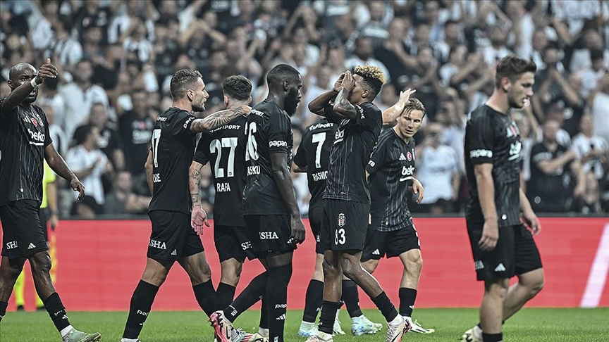 Beşiktaş rövanşı farklı aldı