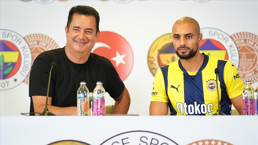 Amrabat imzayı attı