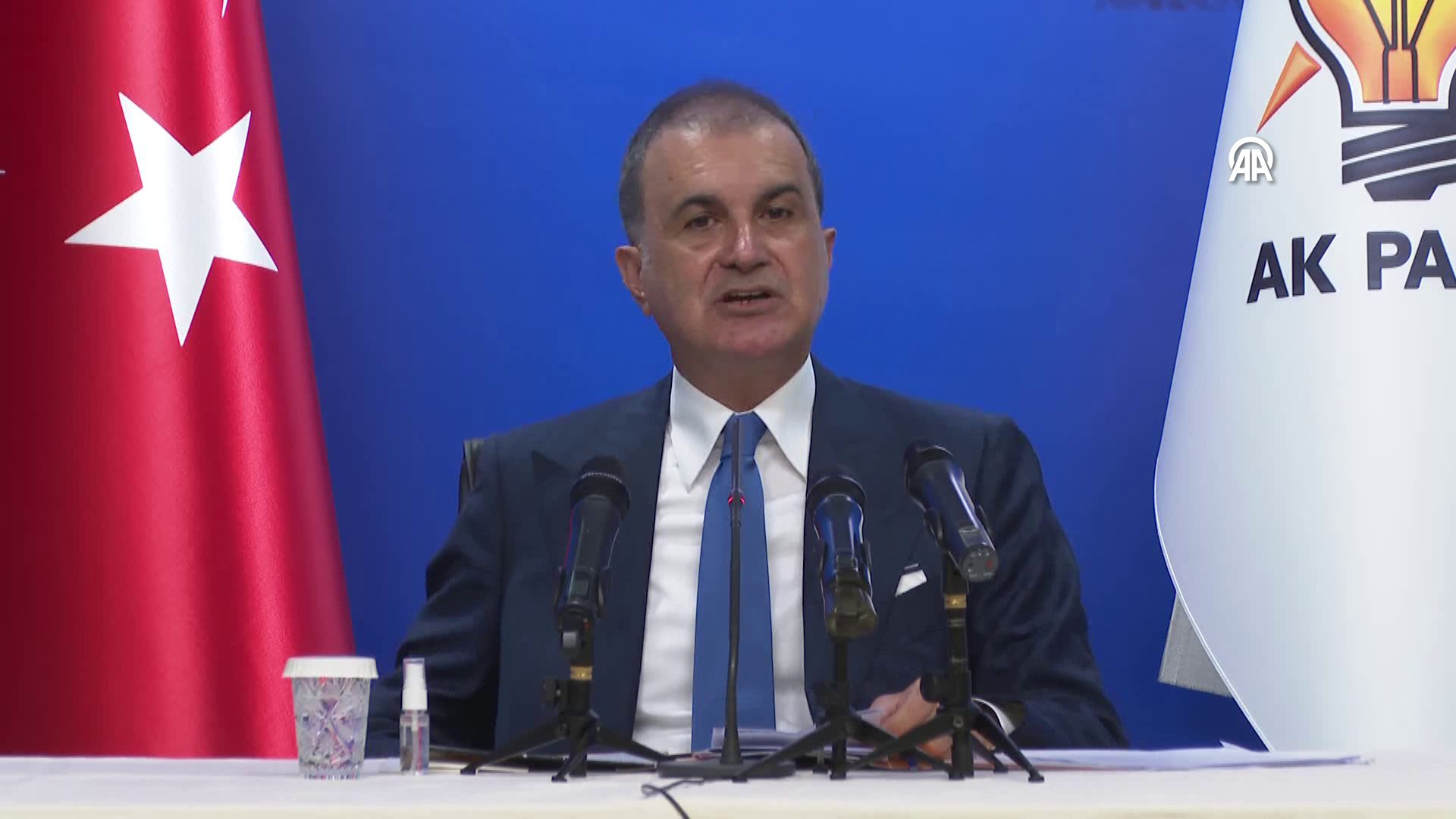 AK Parti'de kongre süreci başladı