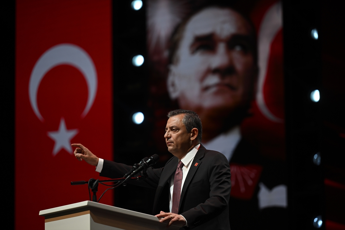 CHP'de 20. Olağanüstü Kurultay