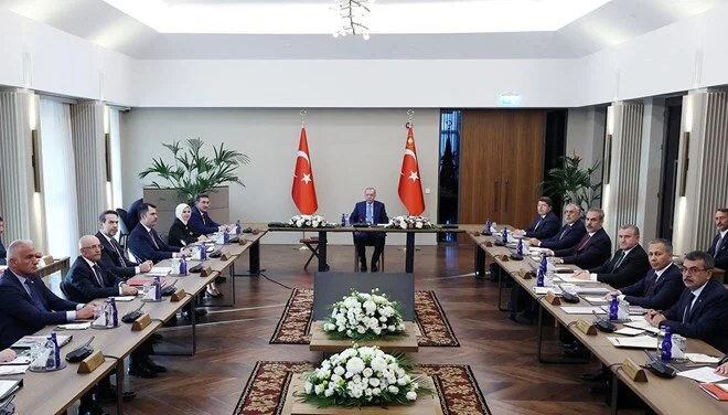 Kabine bugün toplanıyor