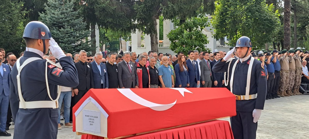 Motosikletlinin çarptığı astsubay şehit oldu