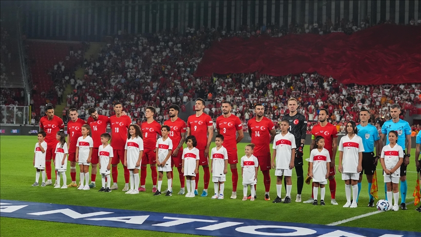 A Milli Futbol Takımı yerini koruyor