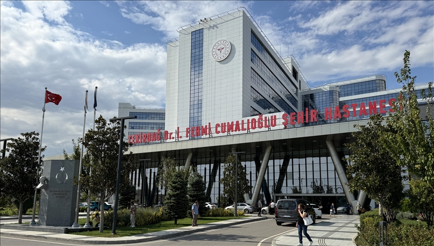 Sıla bebek hala yoğun bakımda