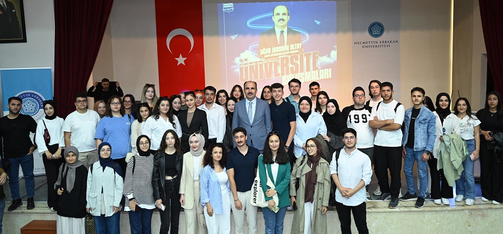 Başkan Altay öğrencilerle buluştu