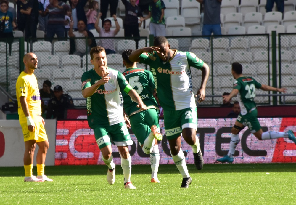 Konyaspor'da yüzler güldü