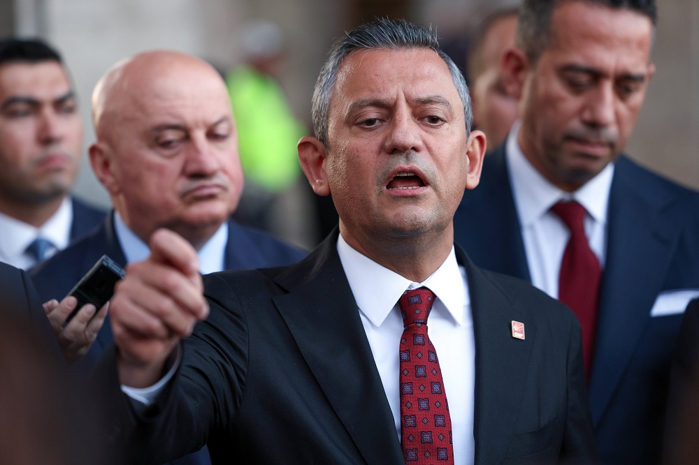 "Erdoğan'ı milletimize şikayet ediyorum"