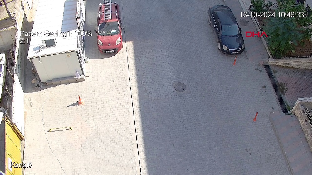 Deprem güvenlik kameralarına yansıdı