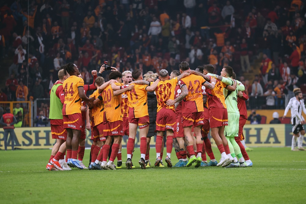 Galatasaray Beşiktaş'ı 2-1 yendi