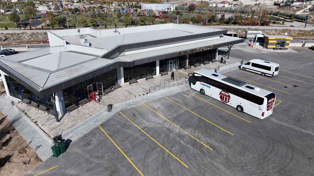 Cihanbeyli yeni otogara kavuştu