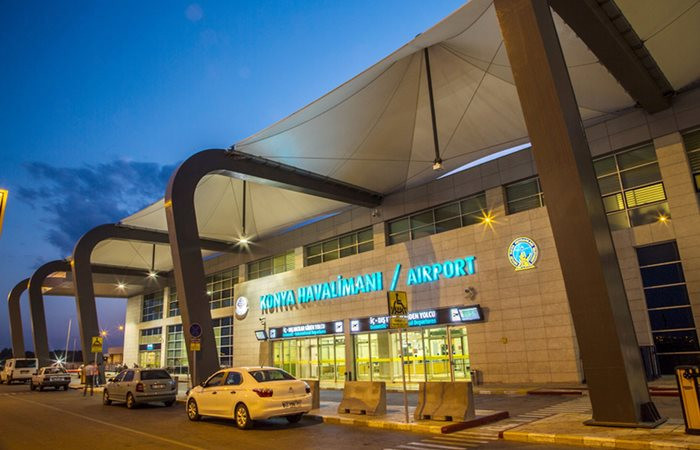 Havalimanı 75 bin yolcuya hizmet verdi