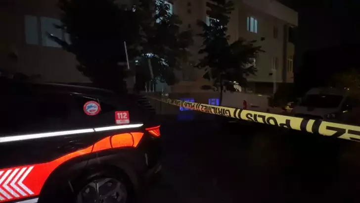 20 bıçak darbesiyle yaralandı!