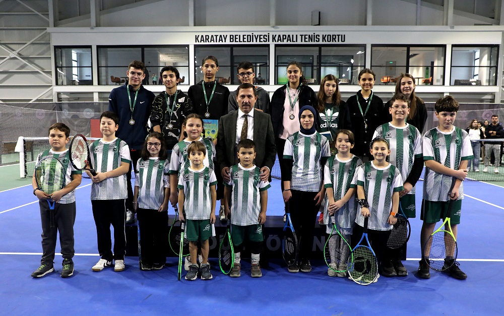 Karatay'da tenis turnuvası heyecanı