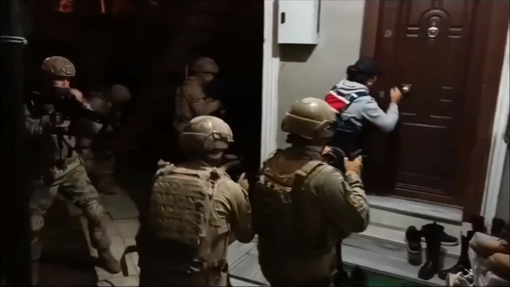 Konya dahil 18 ilde operasyon