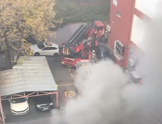İstanbul Eğitim ve Araştırma Hastanesi'nde yangın