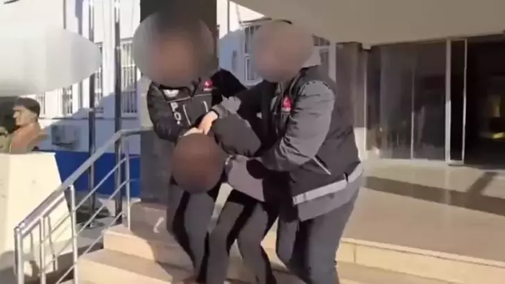 Yakalanmamak için dağda ve ormanda yaşadılar