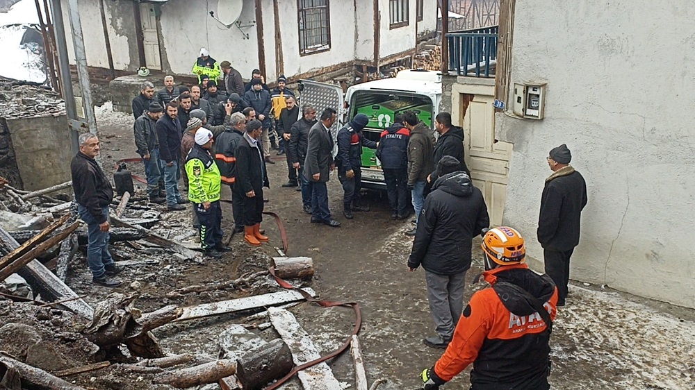 Kastamonu'da yangın: 2 ölü
