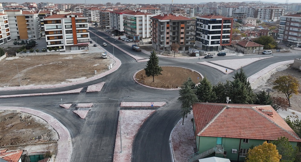 Konya'da bir cadde daha yenilendi