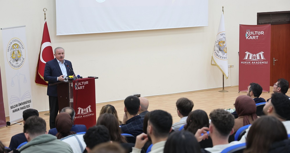 Filistin ve Doğu Türkistan konuşuldu