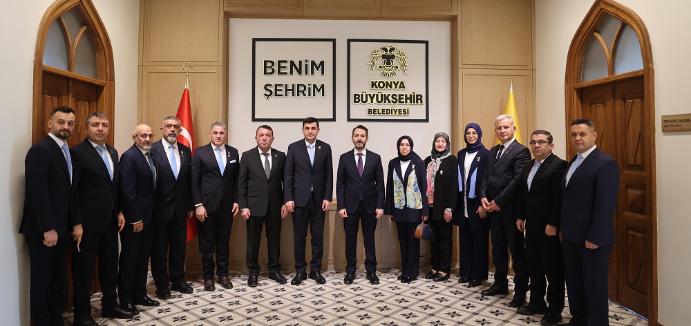 Konya Büyükşehir'i ziyaret ettiler