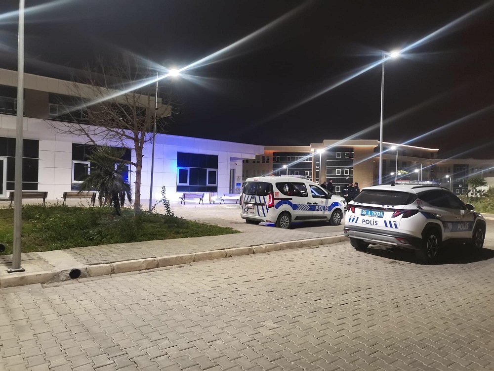 İki grup arasında silahlı kavga; 3 ölü