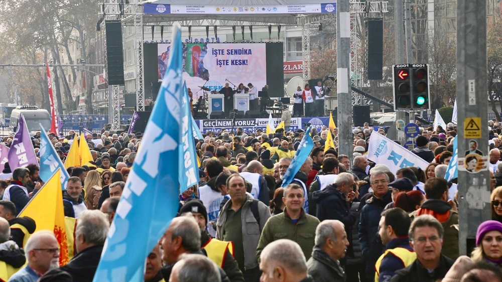 Ankara'da kamu çalışanlarından miting