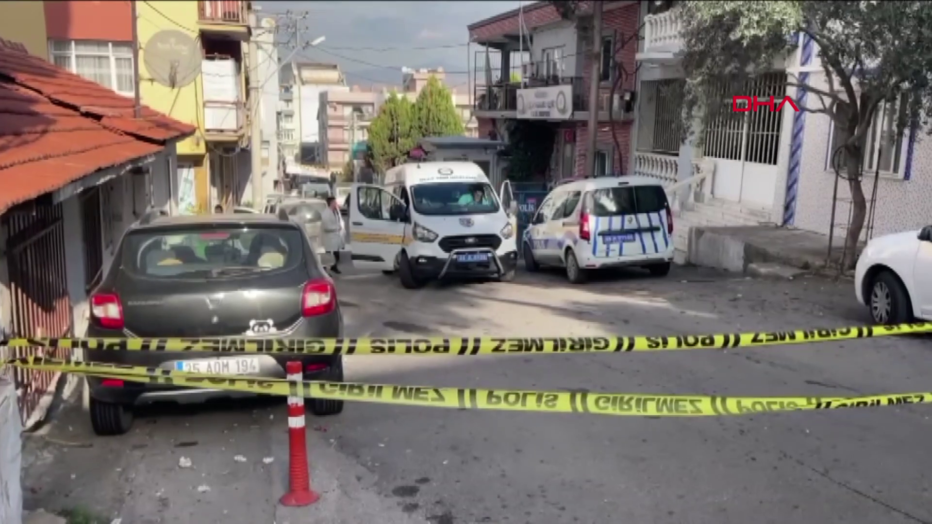 Otomobilinde kadın cesedi ile polis merkezine gitti