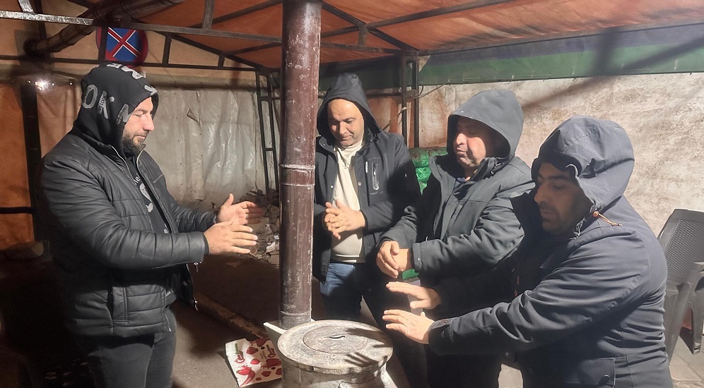 Eksi 10 derecede soba başında eylem